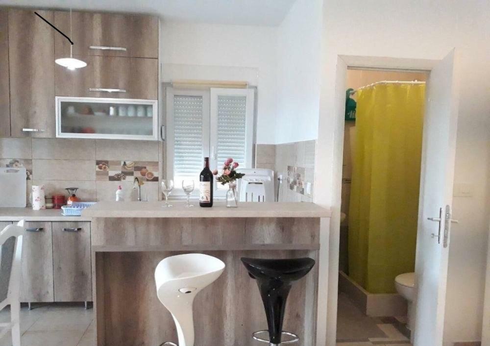 Apartment Iva Bijela Ngoại thất bức ảnh