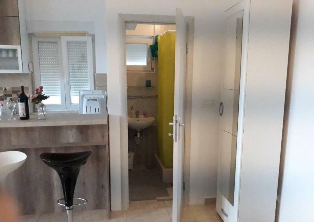 Apartment Iva Bijela Ngoại thất bức ảnh